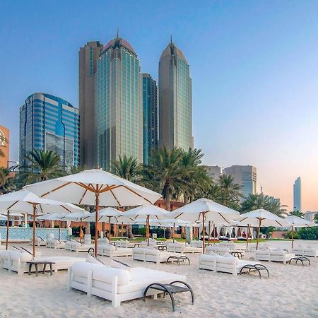 Sheraton Abu Dhabi Hotel & Resort Экстерьер фото