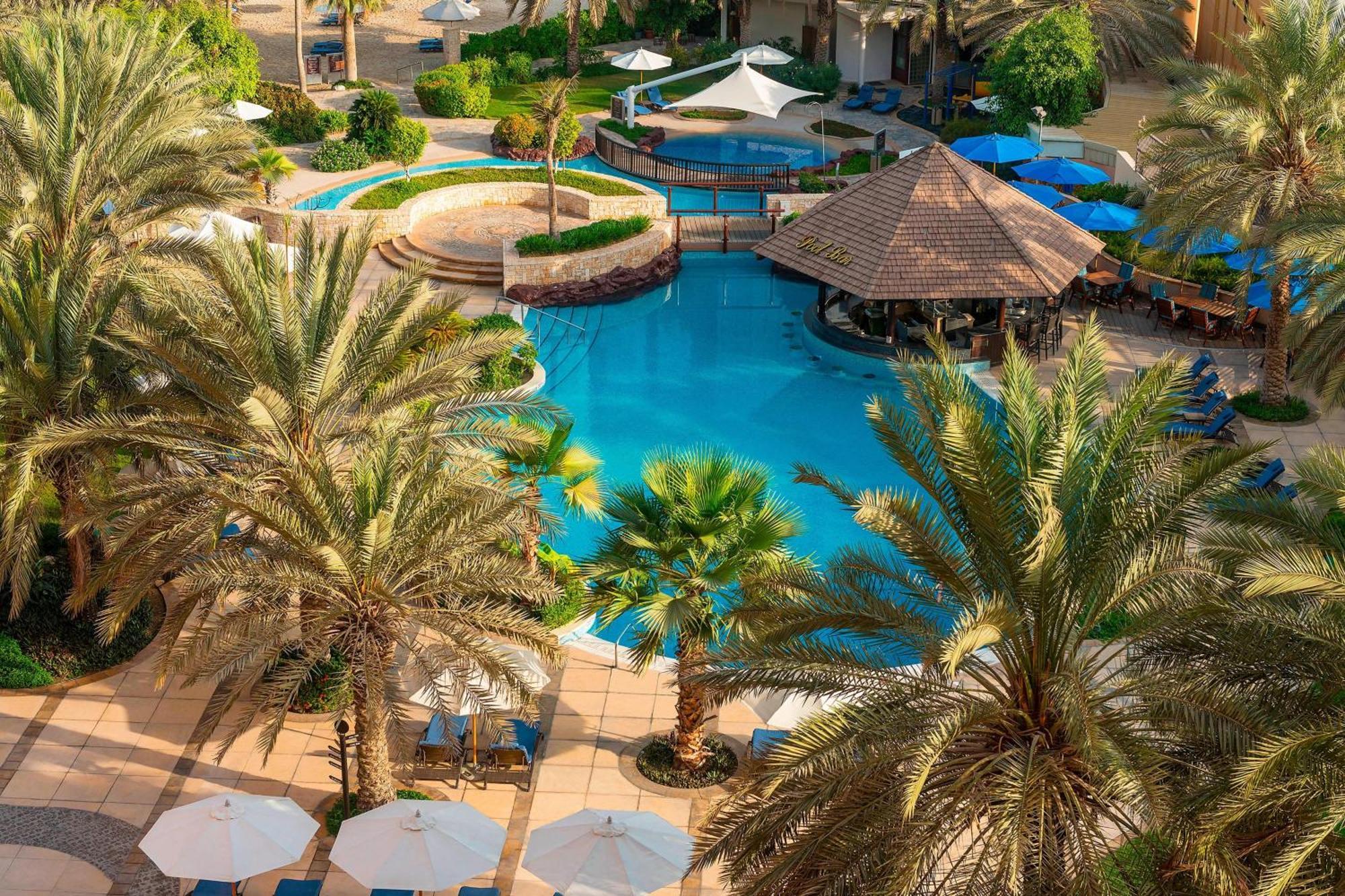 Sheraton Abu Dhabi Hotel & Resort Экстерьер фото